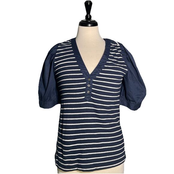 Ann Taylor LOFT Navy Striped Knit Top Size Small - Picture 1 of 5